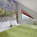 With A View Of The Bay By Renters Apartment