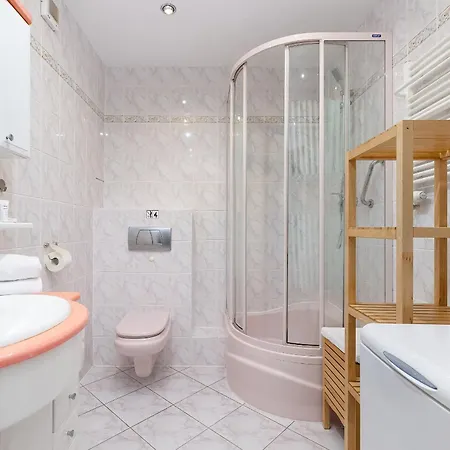 With A View Of The Bay By Renters Dziwnów