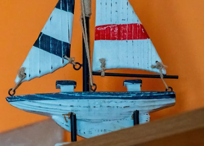 Daire With A View Of The Bay By Renters *